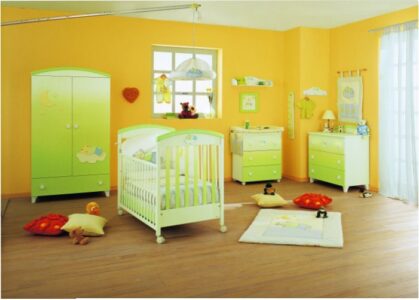 Дитяча в зелених кольорах