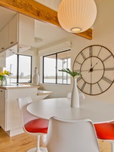 Годинник у кухонному інтер'єрі