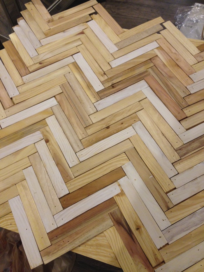 Дизайн вітальні з каміном: ідеї, що надихають, оформлення зони відпочинку 17 - Max Home вітальня з каміном