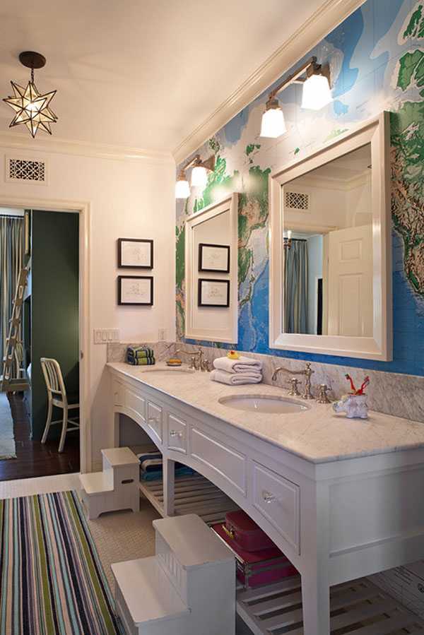 Декорування стін картами 18