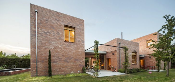 Цегляні будинки у сучасному стилі 3 - Max Home цегляний будинок