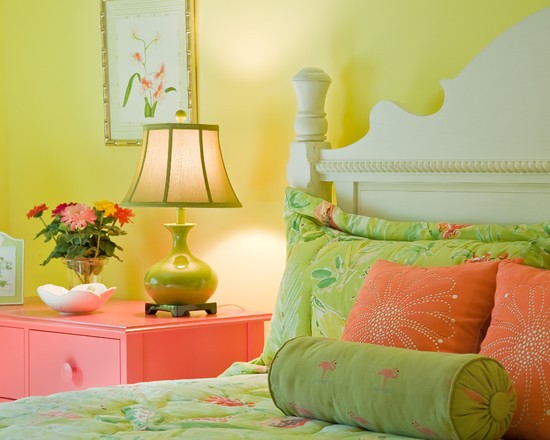 кораловий колір в інтер'єрі width=