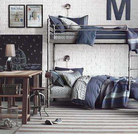 Ліжко в сучасній спальні 19 - Max Home ліжко в інтер'єрі width=