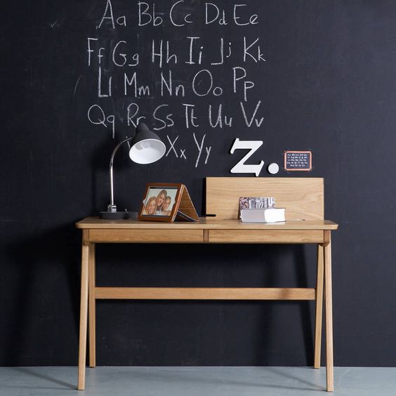 настільна лампа для школяра