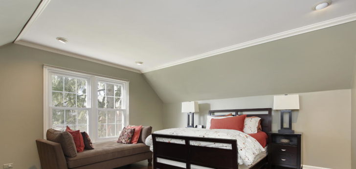 Облаштування натяжних стель у мансардах 3 - Max Home натяжні стелі на мансарді