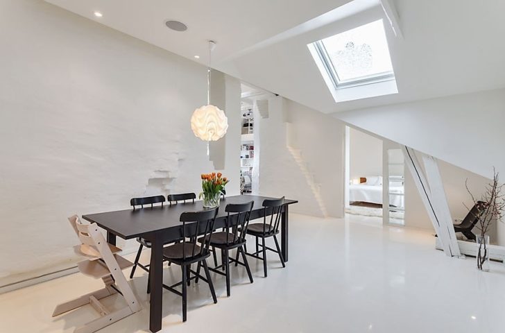 Облаштування натяжних стель у мансардах 10 - Max Home натяжні стелі на мансарді