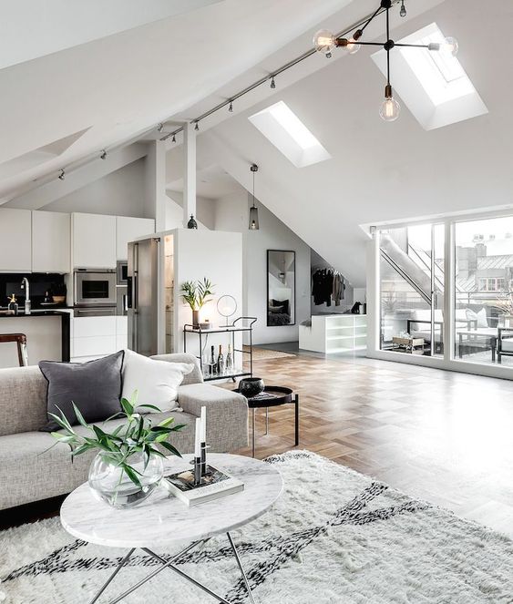 Облаштування натяжних стель у мансардах 16 - Max Home натяжні стелі на мансарді