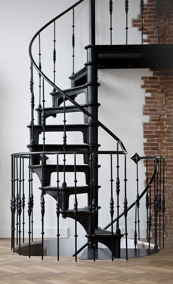 гвинтові сходи